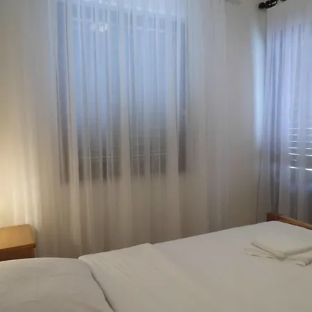Apartamento Schoene Und Moderne- Voll Ausgestattete In Ruhiger Lage By Interhome *