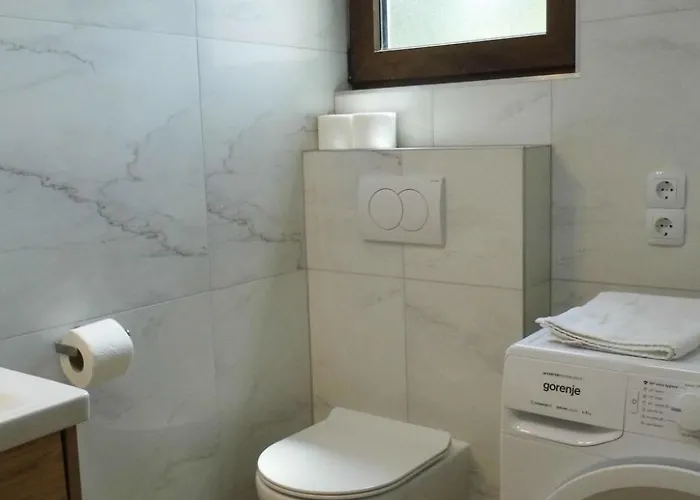 Schoene Und Moderne- Voll Ausgestattete In Ruhiger Lage By Interhome * Malinska