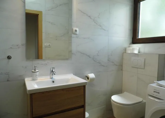Apartman Schoene Und Moderne- Voll Ausgestattete In Ruhiger Lage By Interhome *